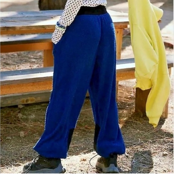NWT Free People Movement Blue Cuddle Up Fleece Tie Waist Cozy Pants Joggers - Picture 6 of 9
